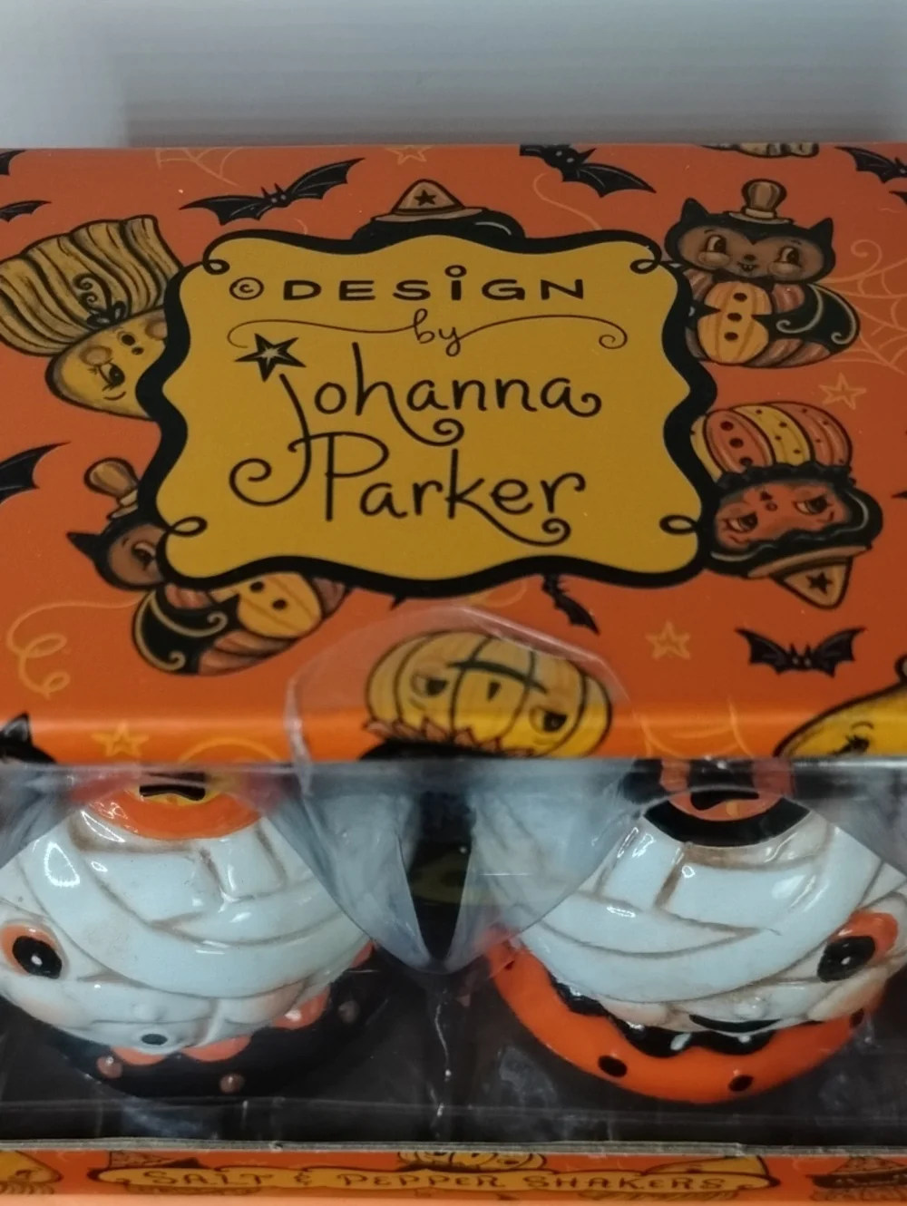 Johanna Parker Halloween Mummy Couple Salt & Pepper Shakers Set New